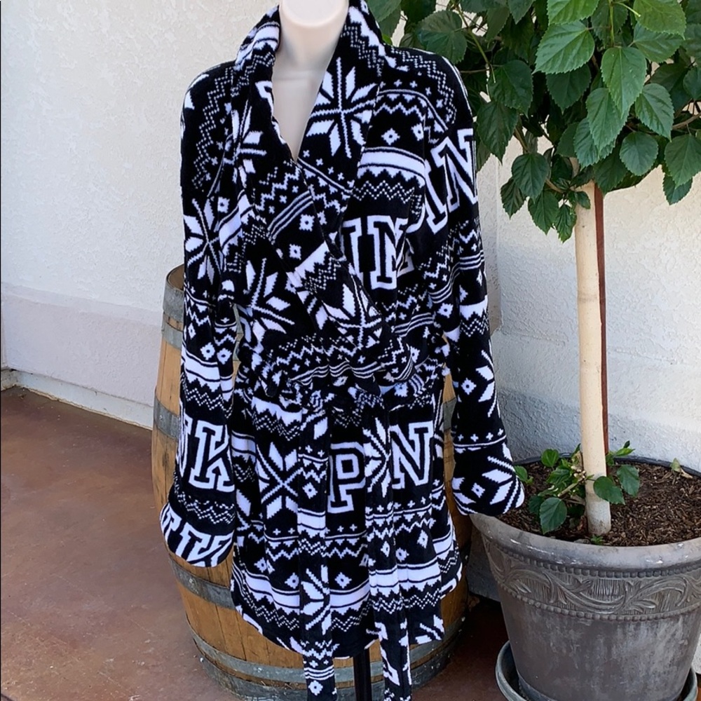 PINK Victoria’s Secret Robe